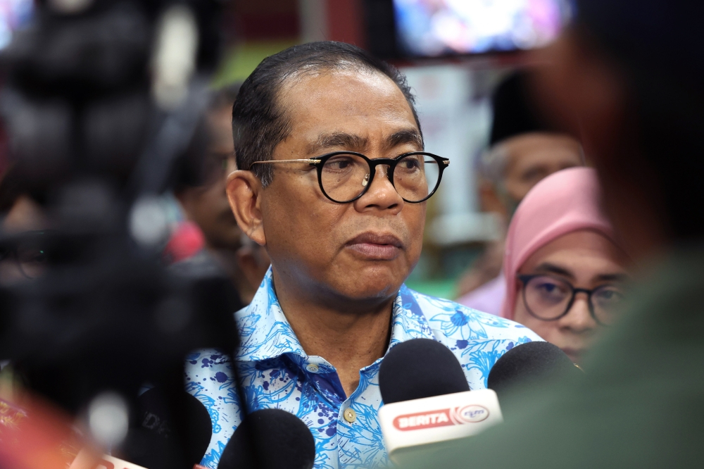 UMNO Negeri Sembilan Kekal Bersama Kerajaan Perpaduan, Tarik Sokongan MB — image 5