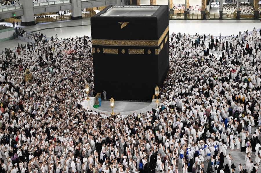 غدًا.. المملكة المتحدة تستقبل أول رحلة لضيوف الرحمن