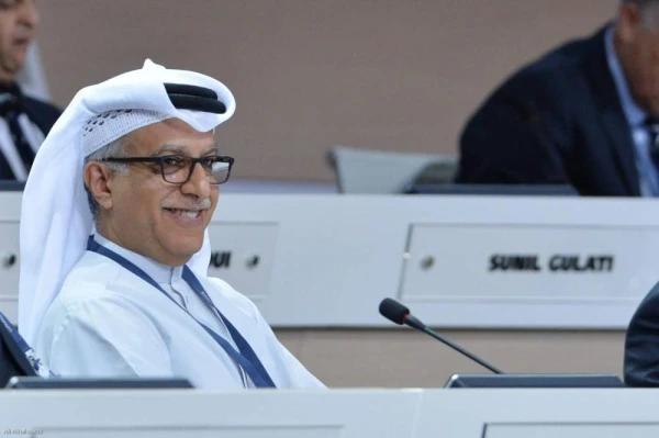 تزكيته رسمياً لولاية ثالثة في كونغرس المنامة مطلع فبراير.. سلمان بن ابراهيم المرشح الوحيد لرئاسة الإتحاد الآسيوي بعد اغلاق باب الترشيحات
