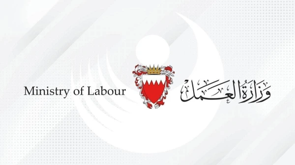 ردّاً على سؤال برلماني.. وزارة العمل: رفع نسبة توظيف الإناث إلى 41% والجامعيين إلى 31% من إجمالي عمليات التوظيف في 2022