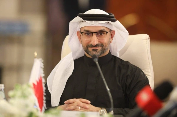 وزير الصناعة والتجارة: البحرين تدخل للمرة الأولى مجال صناعة السيارات الكهربائية والأدوية والمحاليل الطبية