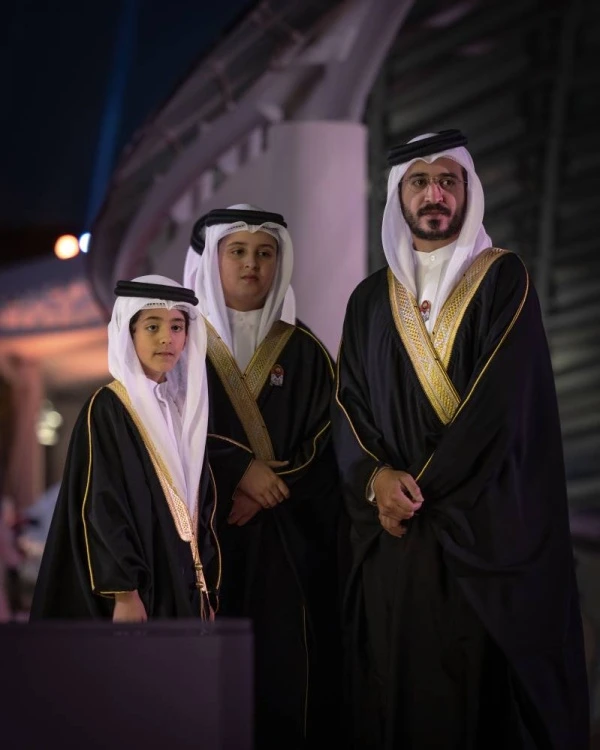 نيابة عن الملك.. ولي العهد رئيس الوزراء يحضر حفل تكريم ناصر بن حمد بمناسبة تحقيقه المركز الأول ببطولة العالم للقدرة