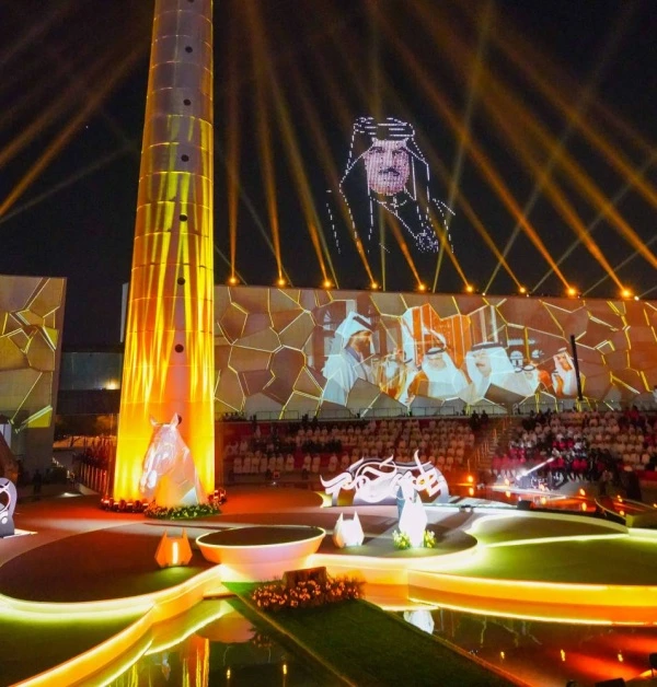 نيابة عن الملك.. ولي العهد رئيس الوزراء يحضر حفل تكريم ناصر بن حمد بمناسبة تحقيقه المركز الأول ببطولة العالم للقدرة