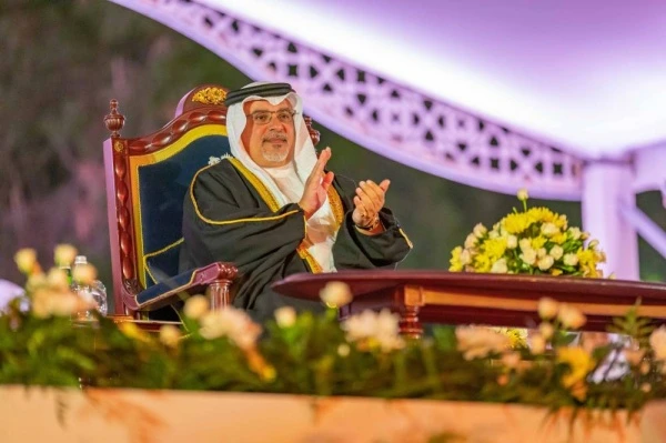 نيابة عن الملك.. ولي العهد رئيس الوزراء يحضر حفل تكريم ناصر بن حمد بمناسبة تحقيقه المركز الأول ببطولة العالم للقدرة