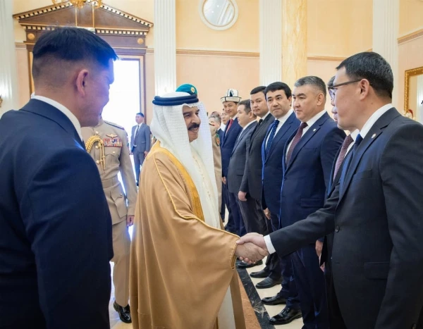 الملك يستقبل رئيس قرغيزستان ويعقدان جلسة مباحثات رسمية شهدت توقيع عدد من الاتفاقيات ومذكرات التفاهم