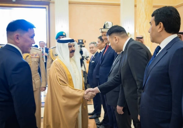 الملك يستقبل رئيس قرغيزستان ويعقدان جلسة مباحثات رسمية شهدت توقيع عدد من الاتفاقيات ومذكرات التفاهم