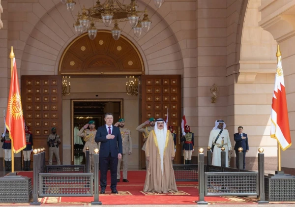 الملك يستقبل رئيس قرغيزستان ويعقدان جلسة مباحثات رسمية شهدت توقيع عدد من الاتفاقيات ومذكرات التفاهم