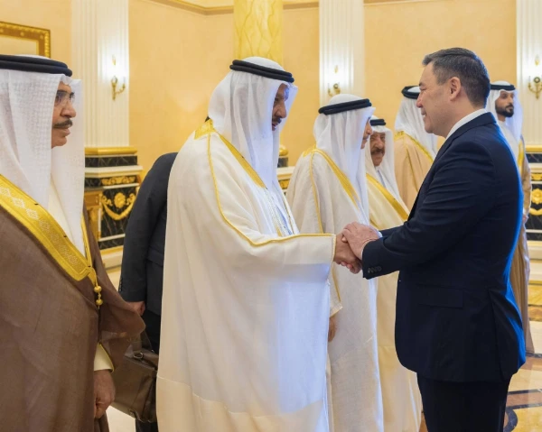 الملك يستقبل رئيس قرغيزستان ويعقدان جلسة مباحثات رسمية شهدت توقيع عدد من الاتفاقيات ومذكرات التفاهم