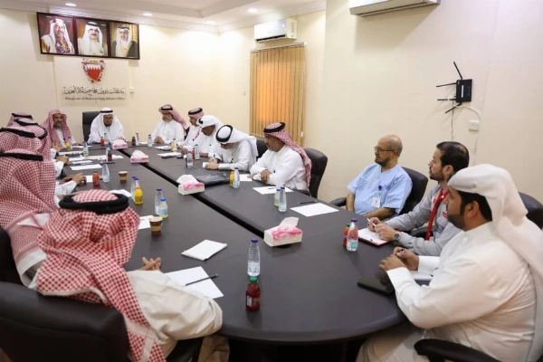 رئيس بعثة مملكة البحرين للحج يجتمع مع رؤساء اللجان ويتفقّد جاهزيتها واستعداداتها لخدمة حجاج المملكة