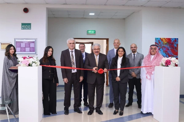 بحضور رئيس الجامعة الملكية للبنات.. كلية الهندسة والتكنولوجيا تنظّم معرضها السنوي “إبداعات في الهندسة والتكنولوجيا”