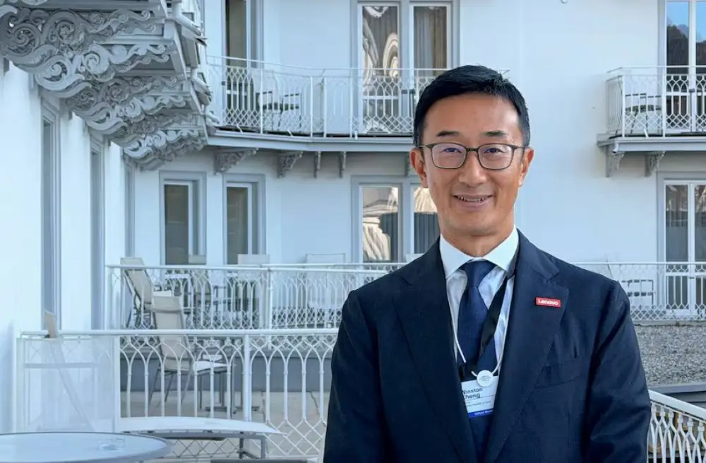 «لينوفو» تراهن على للذكاء الاصطناعي لتعزيز حضورها العالمي