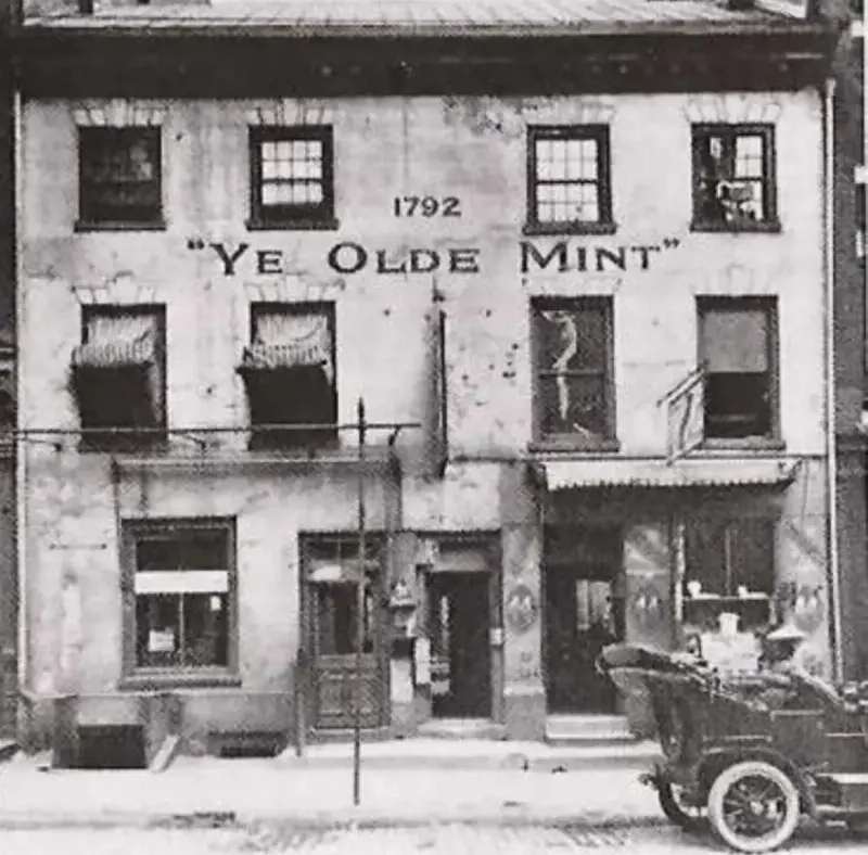 قانون سك العملة ودار سك العملة الأميركية