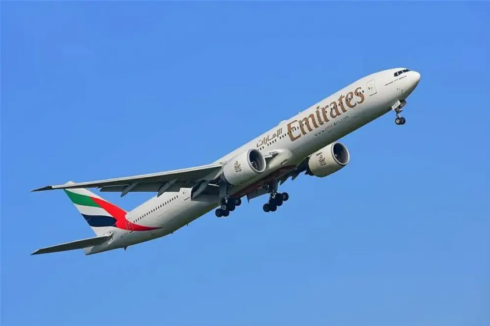 طيران الإمارات