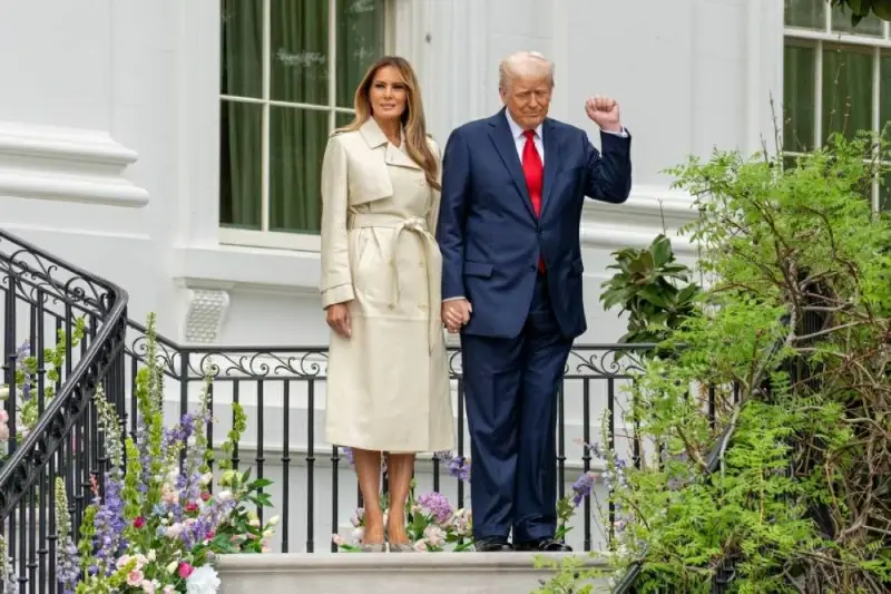 من السينما إلى وول ستريت.. قصص المشاهير مع صفوة الأثرياء