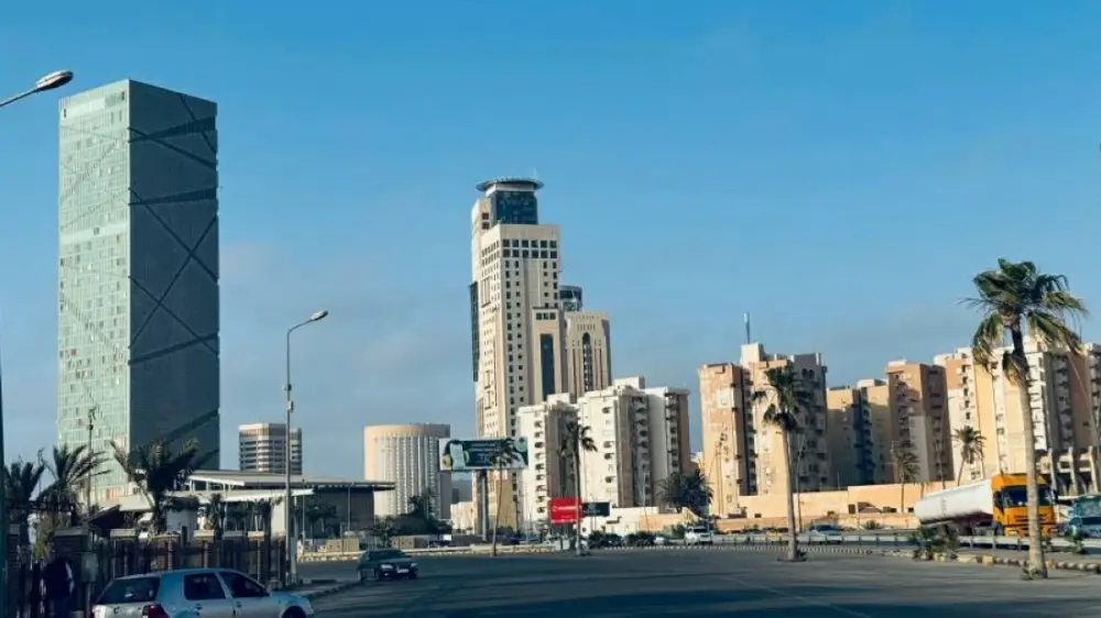 مصرف ليبيا المركزي يرحب بأول ميزانية موحدة يتم توقيعها من قبل الغرف التشريعية المتنافسة منذ 13 عاماً