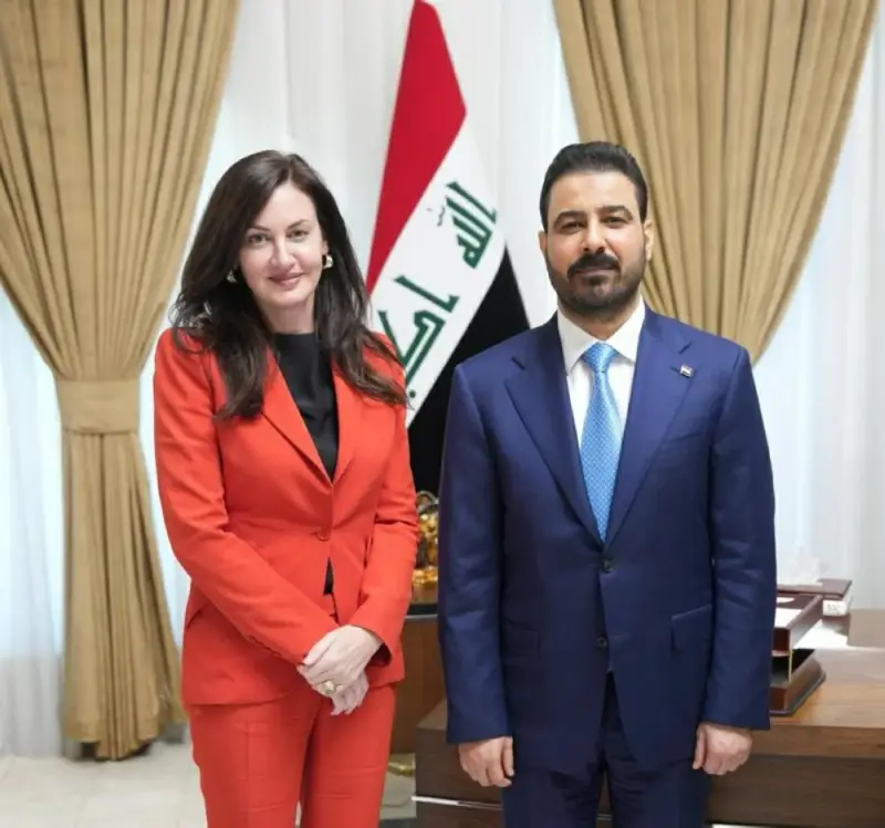 رئيس الوزراء العراقي لـCNN الاقتصادية: ندرس جميع الاحتمالات إذا لم تُرفع حصتنا في أوبك : روكب اليوم الاقتصادية 1 رئيس الوزراء العراقي لـCNN الاقتصادية: ندرس جميع الاحتمالات إذا لم تُرفع حصتنا في أوبك