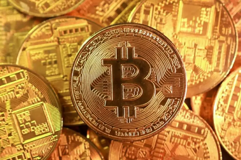 بعد انتعاشة قصيرة.. صناديق بيتكوين تعود للنزيف