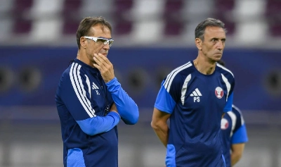 Qatar football coach Julen Lopetegui (left) during a team training session at the Khalifa International Stadium in Doha on Sunday. PICTURES: Noushad Thekkayil Qatar football coach Julen Lopetegui (left) during a team training session at the Khalifa International Stadium in Doha on Sunday. PICTURES: Noushad Thekkayil