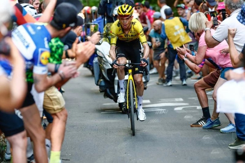 Team Visma Lease a Bike US rider Sepp Kuss cycles in a lone breakaway in the final ascent to win the 19th stage of the Giro d'Italia 2026 - Tour of Italy cycling race between Feltre and Alleghe, Italy, on May 29, 2026. (AFP) Team Visma Lease a Bike US rider Sepp Kuss cycles in a lone breakaway in the final ascent to win the 19th stage of the Giro d'Italia 2026 - Tour of Italy cycling race between Feltre and Alleghe, Italy, on May 29, 2026. (AFP)