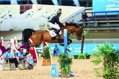 In the Junior Champions 120cm class, Khalid Jassim al-Suwaidi delivered an outstanding performance to claim victory aboard E.T’s QueenyZ in 44.77 seconds. He also secured second place with Isis du Genet in 47.15 seconds.
In the Junior Champions 120cm class, Khalid Jassim al-Suwaidi delivered an outstanding performance to claim victory aboard E.T’s QueenyZ in 44.77 seconds. He also secured second place with Isis du Genet in 47.15 seconds.