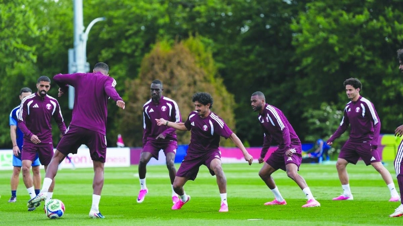 Qatar need to produce their best performance of the World Cup against Bosnia to keep their knockout hopes alive.
Qatar need to produce their best performance of the World Cup against Bosnia to keep their knockout hopes alive.