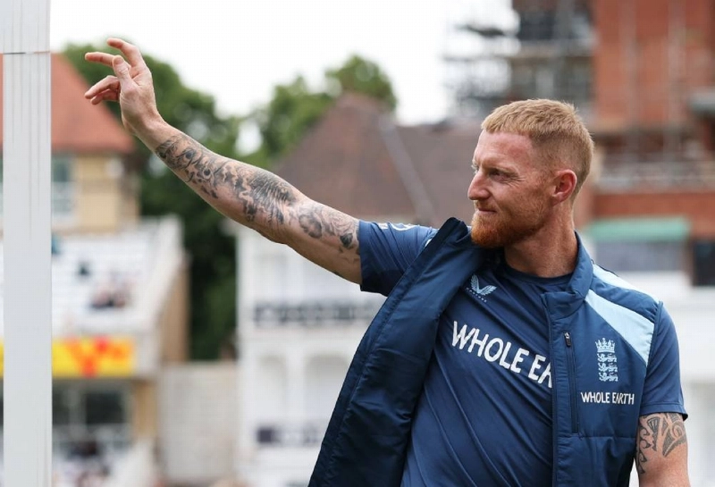 England's Ben Stokes waves to the crowd during the post match presentation ceremony after the third and final Test at Trent Bridge Cricket Ground, Nottingham, Britain, on June 29, 2026. (Reuters)
England's Ben Stokes waves to the crowd during the post match presentation ceremony after the third and final Test at Trent Bridge Cricket Ground, Nottingham, Britain, on June 29, 2026. (Reuters)