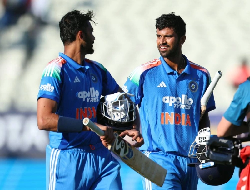 India's Washington Sundar (right) and Axar Patel celebrate after India win first One Day International against England at Edgbaston Cricket Ground, Birmingham, Britain, July 14, 2026. (Reuters)
India's Washington Sundar (right) and Axar Patel celebrate after India win first One Day International against England at Edgbaston Cricket Ground, Birmingham, Britain, July 14, 2026. (Reuters)