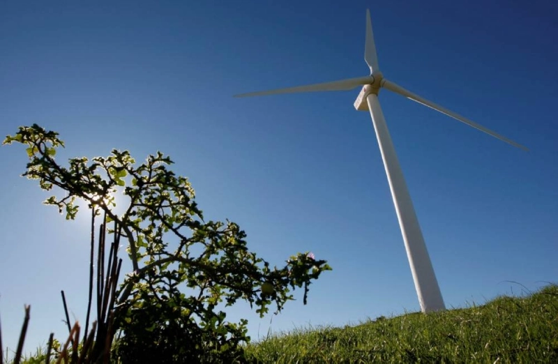 Giant wind turbines dot the landscape at the Darling Wind Power national demonstration project near Cape Town (file). South Africa is planning to add 105 gigawatts of generating capacity to the grid by 2039, including through nuclear, wind and solar power — more than doubling its current capacity. Giant wind turbines dot the landscape at the Darling Wind Power national demonstration project near Cape Town (file). South Africa is planning to add 105 gigawatts of generating capacity to the grid by 2039, including through nuclear, wind and solar power — more than doubling its current capacity.