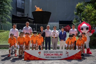 (Back L-R) Mayor of Nagoya Ichiro Hirosawa, former Japanese hammer throw athlete Koji Murofushi, President of the Japan Olympic Committee Seiko Hashimoto, Vice President of the Olympic Council of Asia Tsunekazu Takeda, Governor of Aichi Prefecture Hideaki Omura, Governor of Tokyo Yuriko Koike and Japanese sprinter Yoshihide Kiryu pose during the torch lighting ceremony for the 2026 Asian Games: AFP (Back L-R) Mayor of Nagoya Ichiro Hirosawa, former Japanese hammer throw athlete Koji Murofushi, President of the Japan Olympic Committee Seiko Hashimoto, Vice President of the Olympic Council of Asia Tsunekazu Takeda, Governor of Aichi Prefecture Hideaki Omura, Governor of Tokyo Yuriko Koike and Japanese sprinter Yoshihide Kiryu pose during the torch lighting ceremony for the 2026 Asian Games: AFP