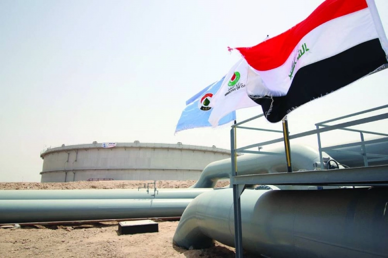 An Iraqi flag fluttering in the province of Basra. (AFP)
An Iraqi flag fluttering in the province of Basra. (AFP)