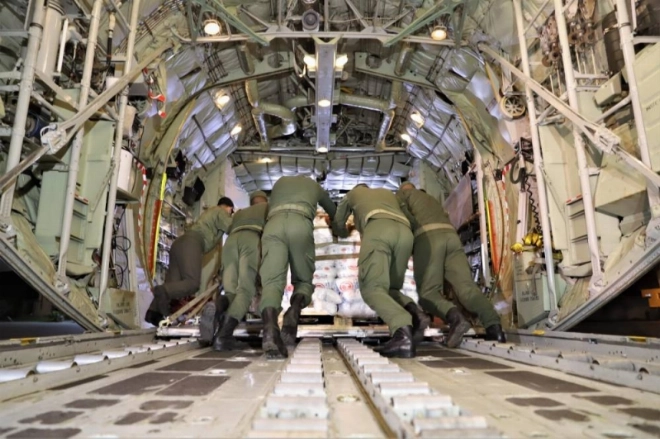 FAR: Acheminement des aides alimentaires au profit des forces armées libanaises et du peuple libanais