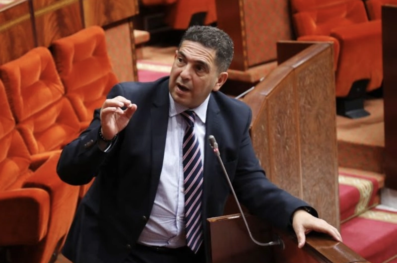 Le ministre de l’Éducation nationale, de la formation professionnelle, de l’enseignement supérieur et de la recherche scientifique, Saaid Amzazi, rétablissant la vérité sur les "enseignants contractuels" au parlement.