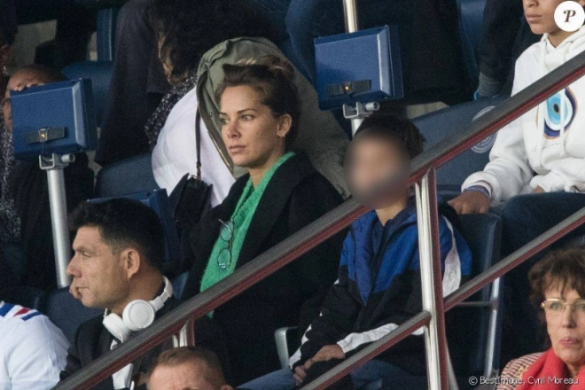Melissa Thériau en compagnie de son fils aîné Léon