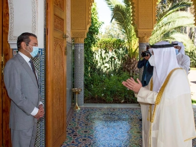 Le prince Moulay Rachid recevant le ministre koweïtien des Affaires étrangères.