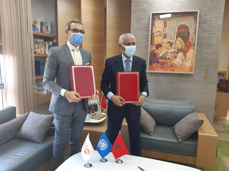 Luis Mora, Représentant du Fonds des Nations Unies pour la Population et Mohamed Salah Tamek, Délégué Général à l'Administration Pénitentiaire et à la Réinsertion