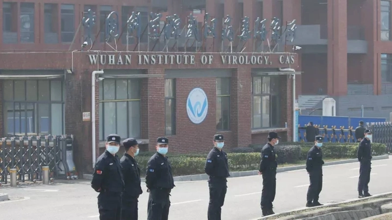Le Labo de Wuhan bien gardé lors de l'enquête de l'OMS.