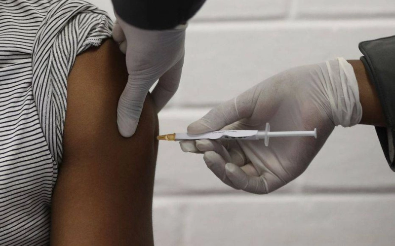 Pays à faible revenu. Moins de 1% des doses administrées
