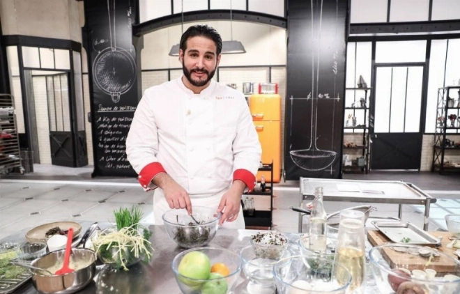 Mohamed Cheikh pendant la finale de Top Chef 2021