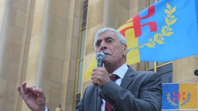 Ferhat Mhenni. "Nous aspirons à un monde de paix, de liberté et de démocratie".