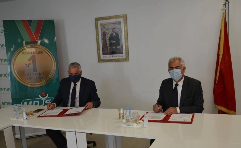 Saïd Mouline, DG de l’AMEE et Younes El Mechrafi DG de la MDJS. Partenariat pour la planète