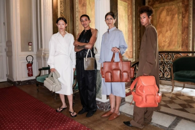 Aswad par Sonia Ahmimou, lauréate du prix Accessoires de mode © François Goizé