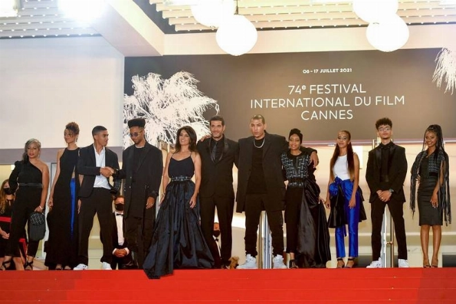 Haut et fort de Nabil Ayouch-Montée des marches Cannes 2021