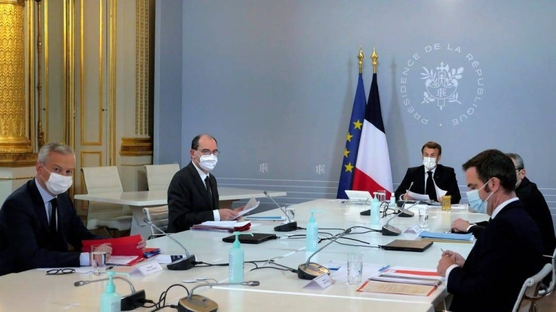Le Président français Emmannuel Macron présidant le Conseil de Défense