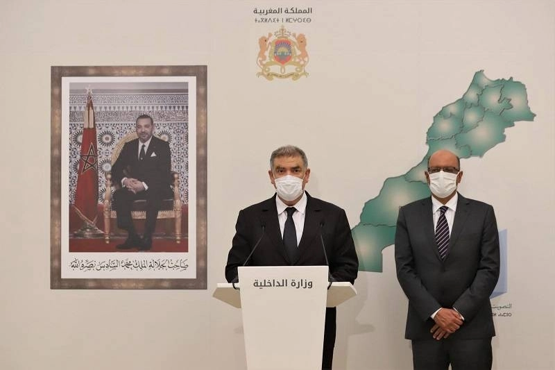 Le ministre de l'Intérieur Abdelouafi Laftit annonçant les résultats provisoires des élections des chambres professionnelles