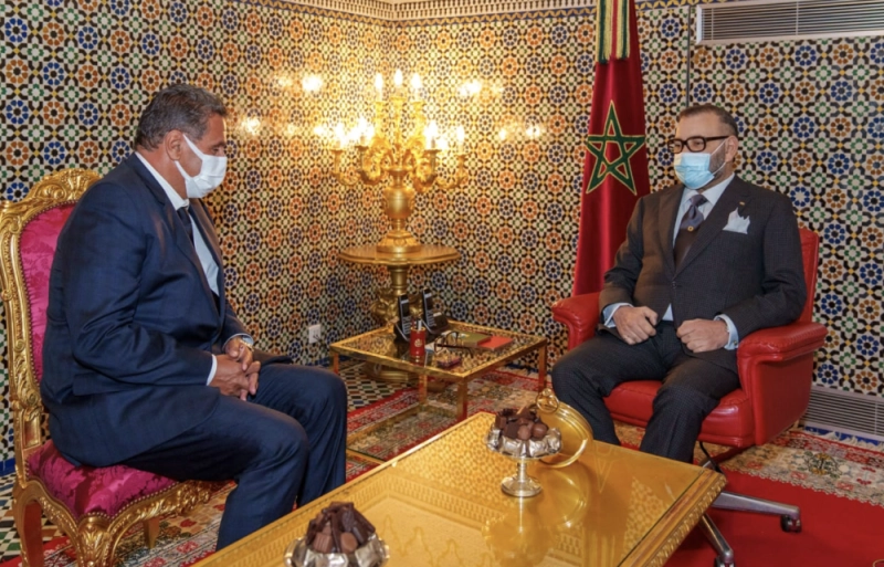 Le Roi Mohammed VI recevant le président du RNI, Aziz Akhannouch à Fès