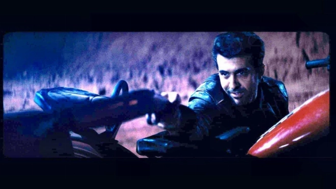 Mourad Zaoui dans Zanka Contact-Burning Casablanca de Ismael El Iraki.