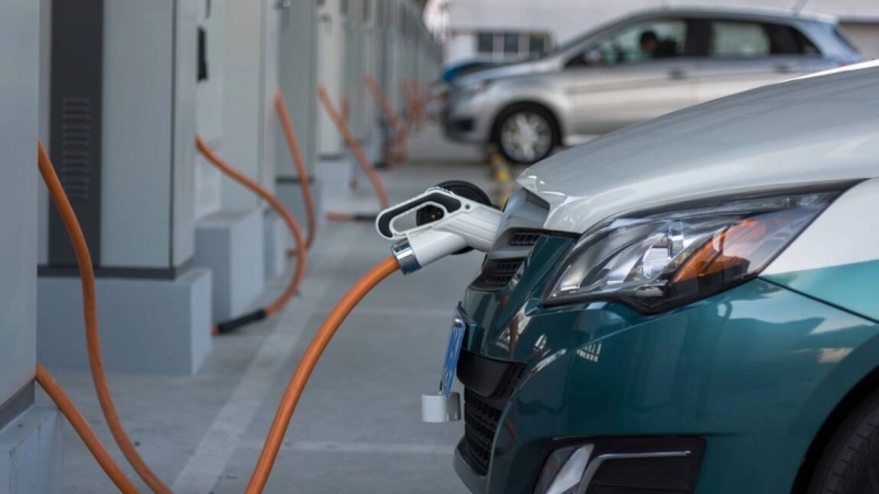 Bientôt il n'y aura plus que des moteurs électriques