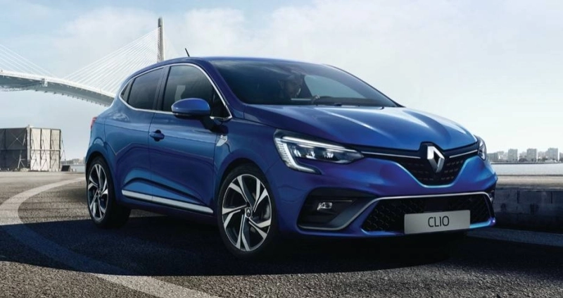 Renault CLIO 5 reprend les atouts des 4 générations précédentes qui ont fait son succès.