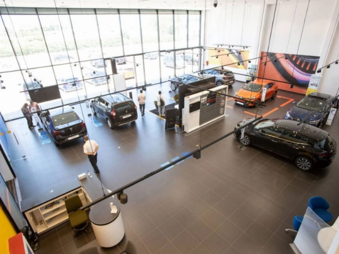 500m² de la nouvelle succursale sont dédiés au showroom de véhicules neufs.