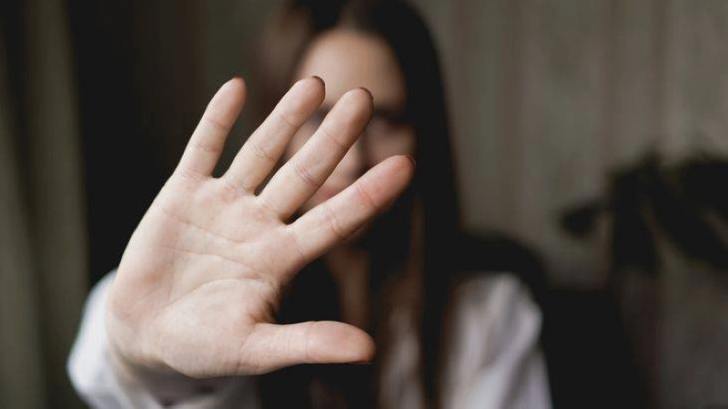 La loi 27-14 anti-traite d'êtres humains protège les victimes de l'incrimination pour adultère